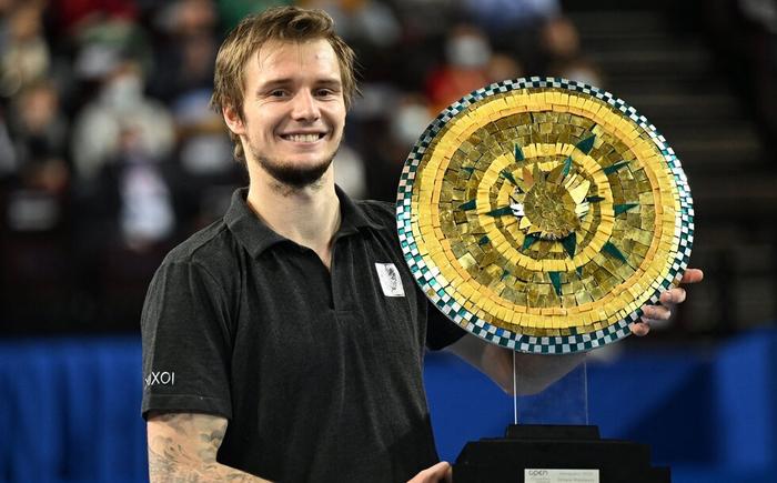 梅西一人代 梅西一人代