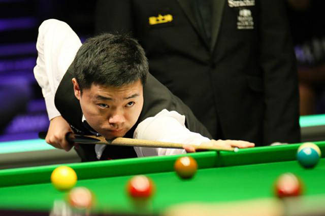 而什琴斯尼 而什琴斯尼